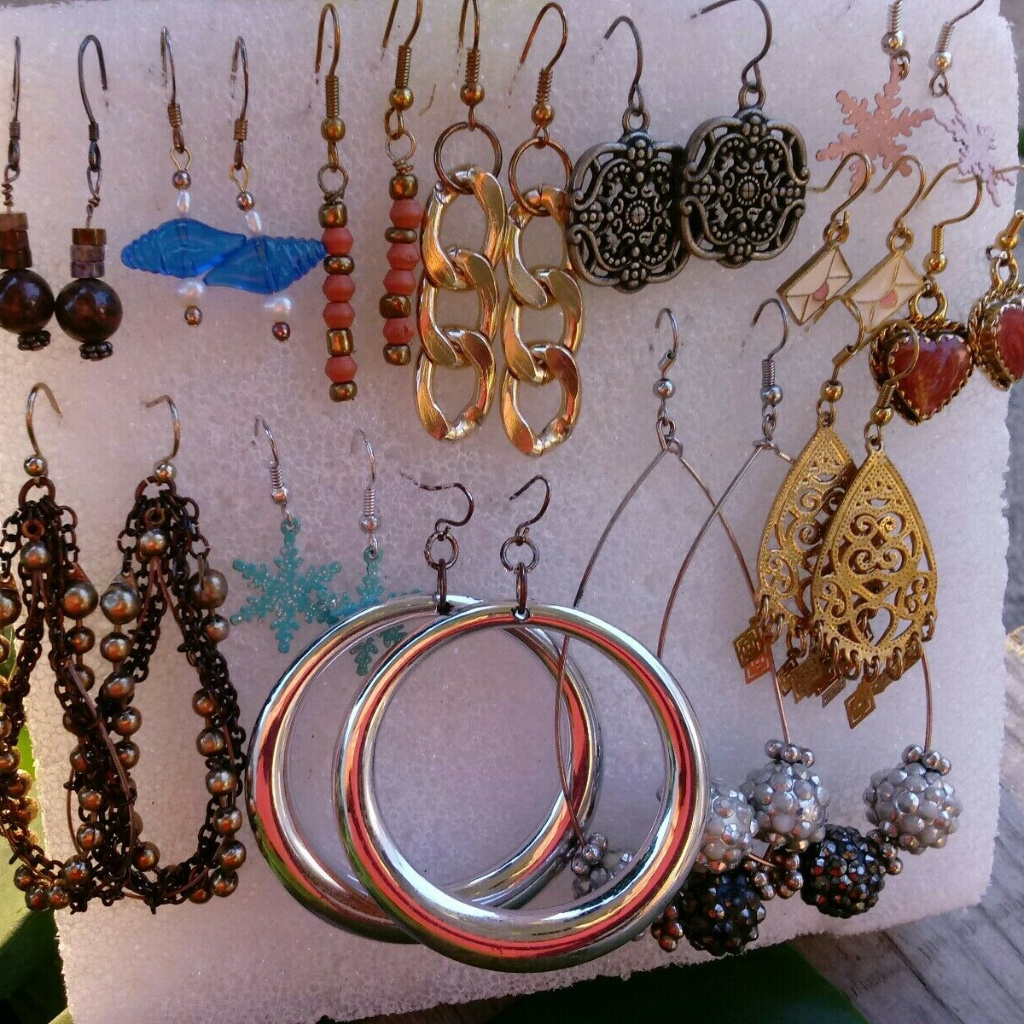 Vintage Modern Pierced Earrings Lot Hoop Heart